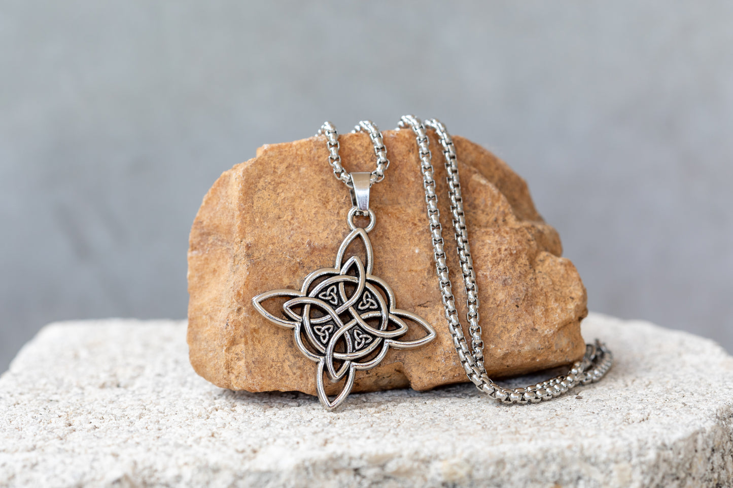 Irish Witch Knot, Trinity Witch Triad Sterling Silver Necklaces & Pendants
