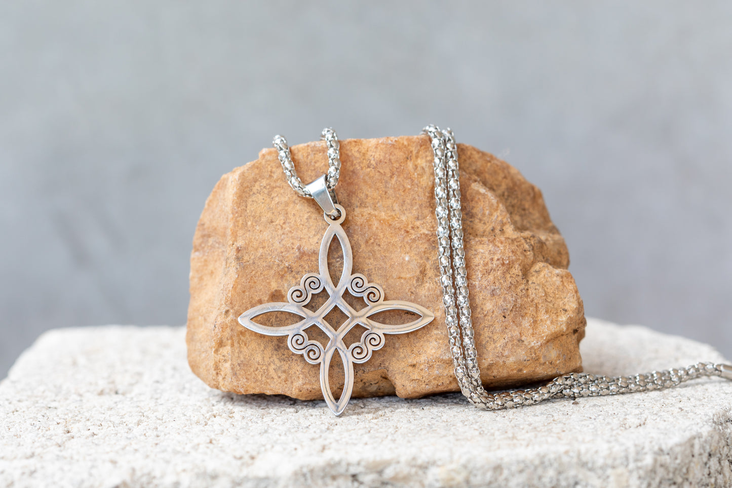 Irish Witch Knot, Trinity Witch Triad Sterling Silver Necklaces & Pendants