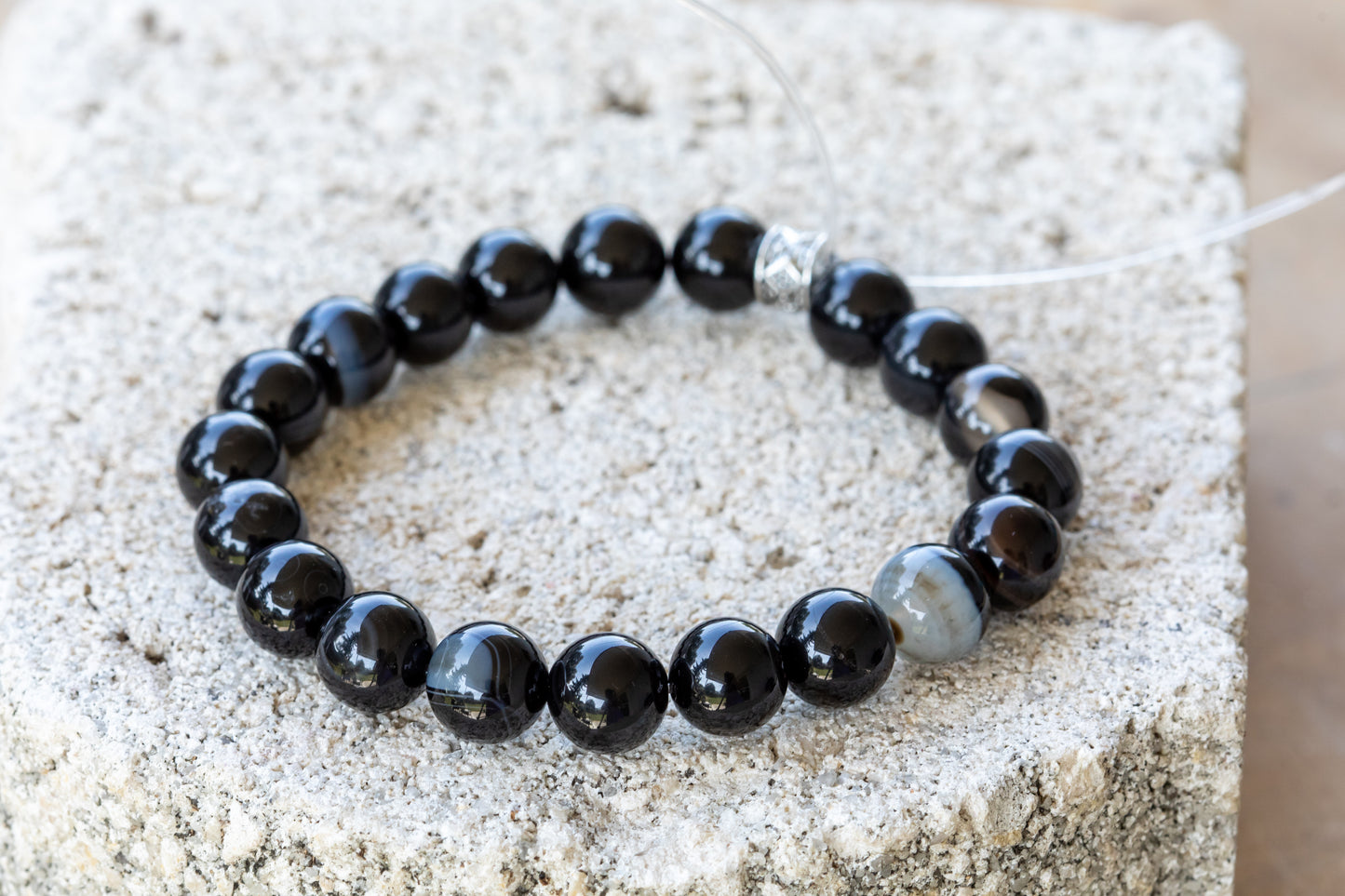 Agate: Black, White, Gray Gemstone Crystal Bracelet