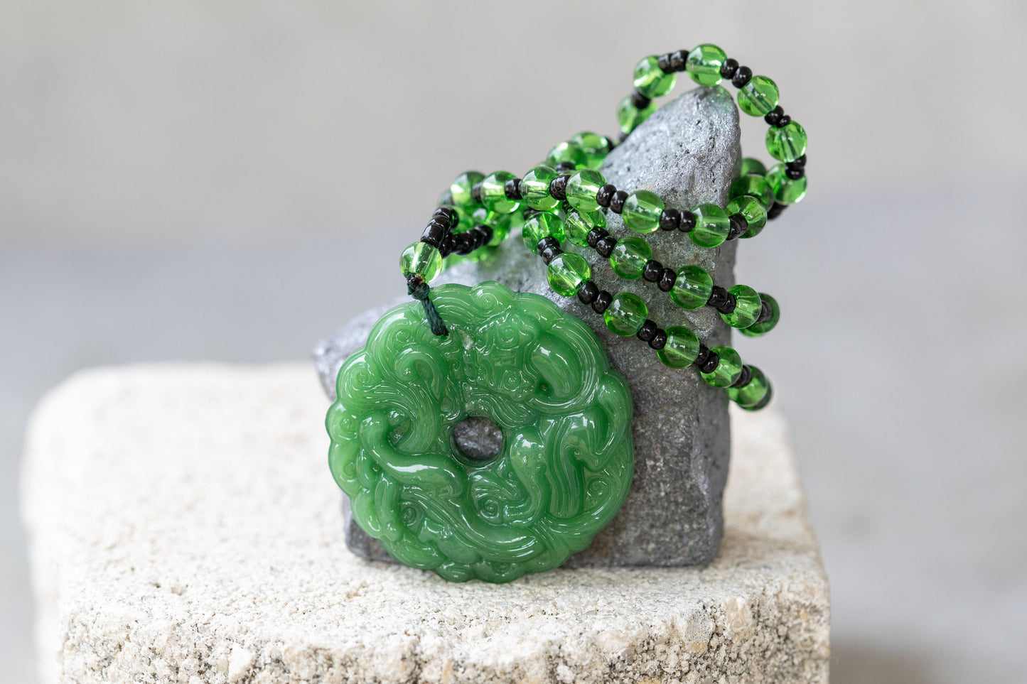 Gemstone Cross, Sphere, Flower, Coin, Point Necklaces & Pendants