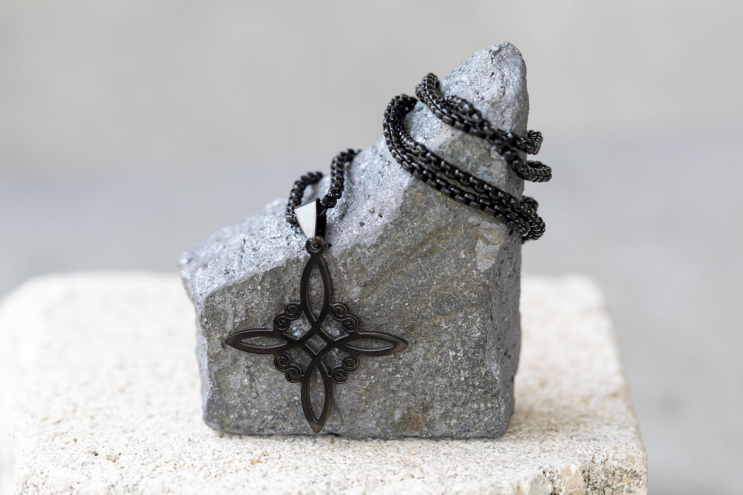 Irish Witch Knot, Trinity Witch Triad Sterling Silver Necklaces & Pendants