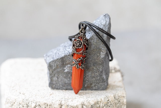 Gemstone Cross, Sphere, Flower, Coin, Point Necklaces & Pendants