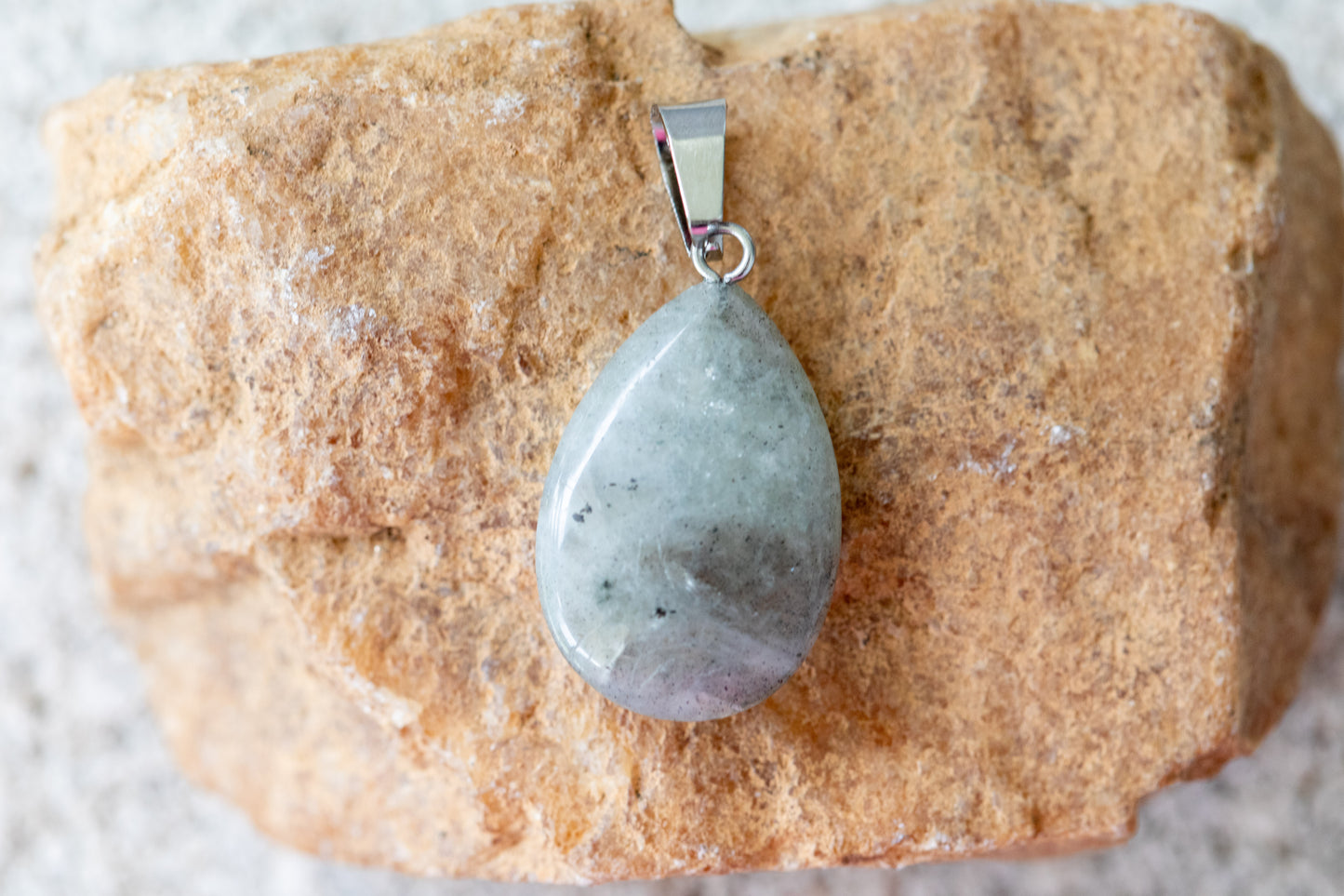 Gemstone Necklaces & Pendants