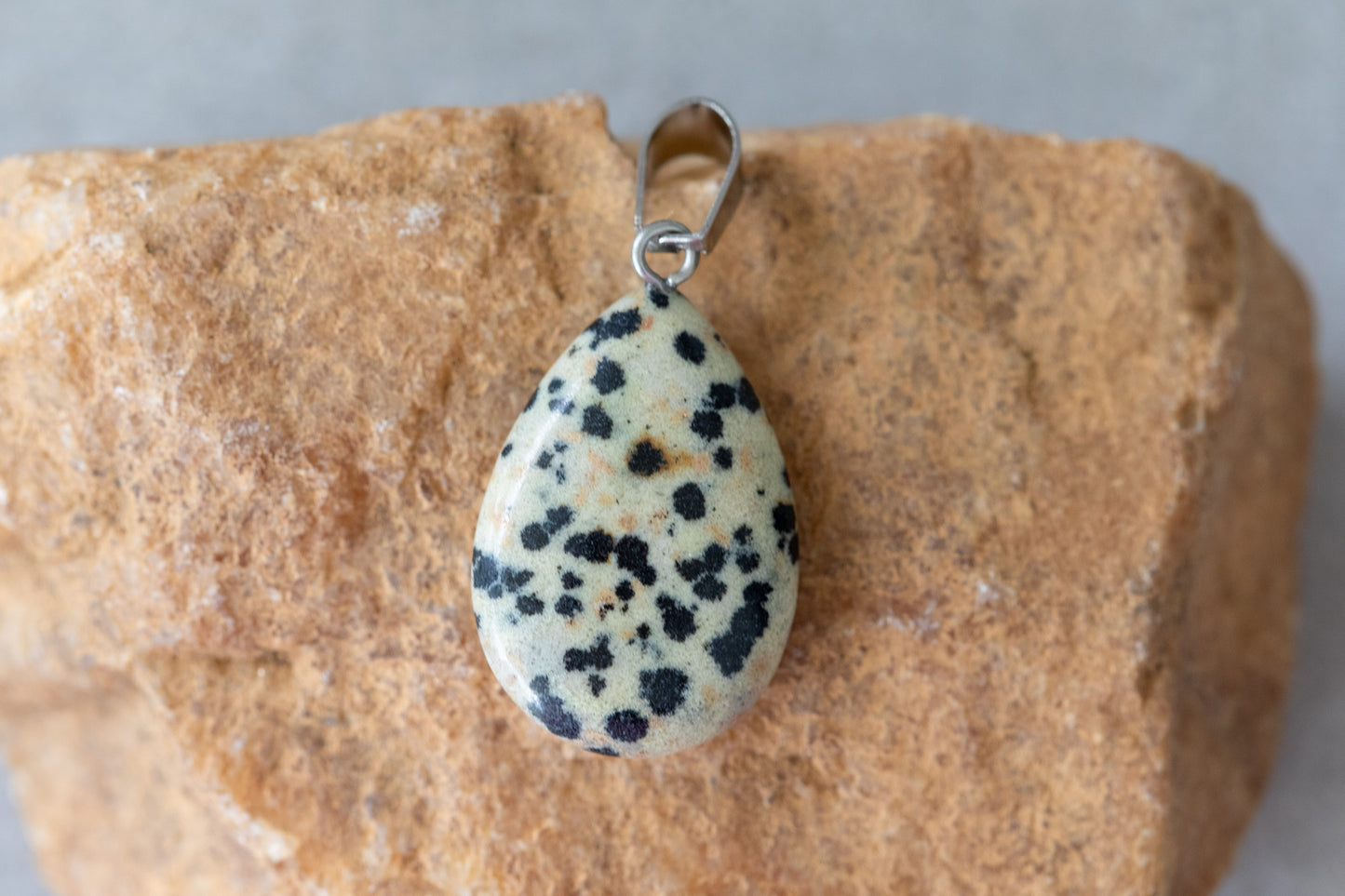 Gemstone Necklaces & Pendants