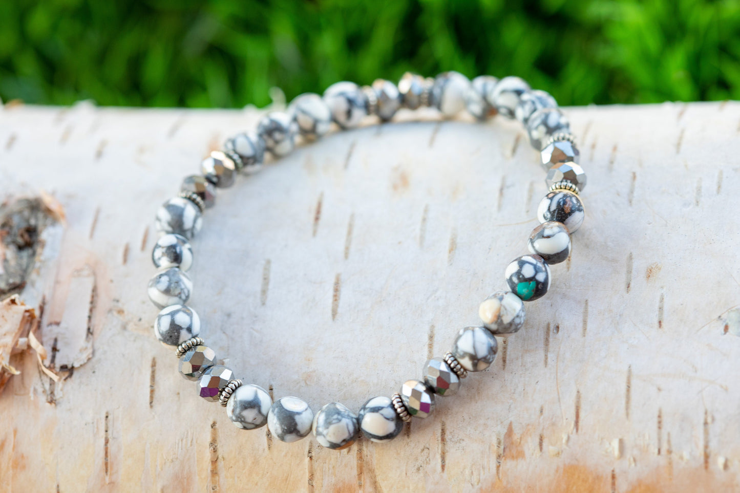 White Howlite Mix Gemstone Crystal Bracelet