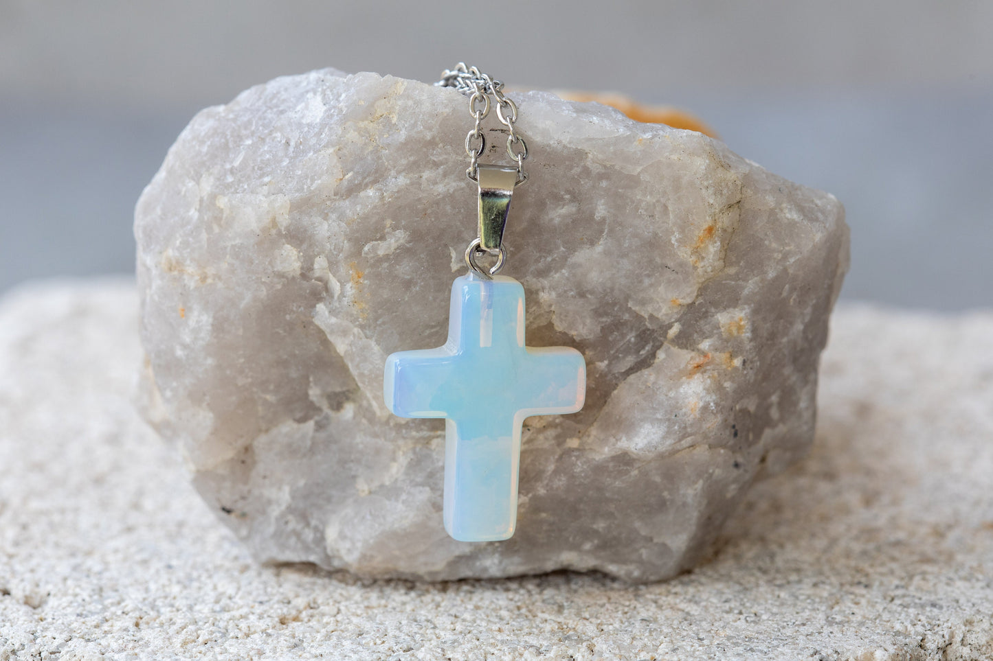 Gemstone Cross, Sphere, Flower, Coin, Point Necklaces & Pendants