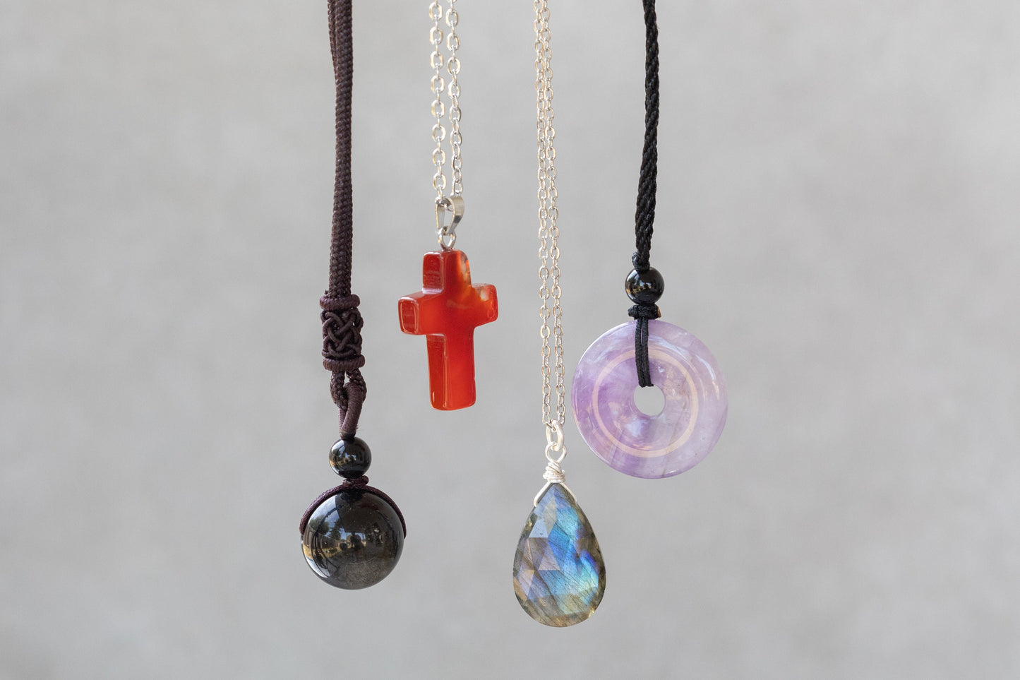 Gemstone Cross, Sphere, Flower, Coin, Point Necklaces & Pendants