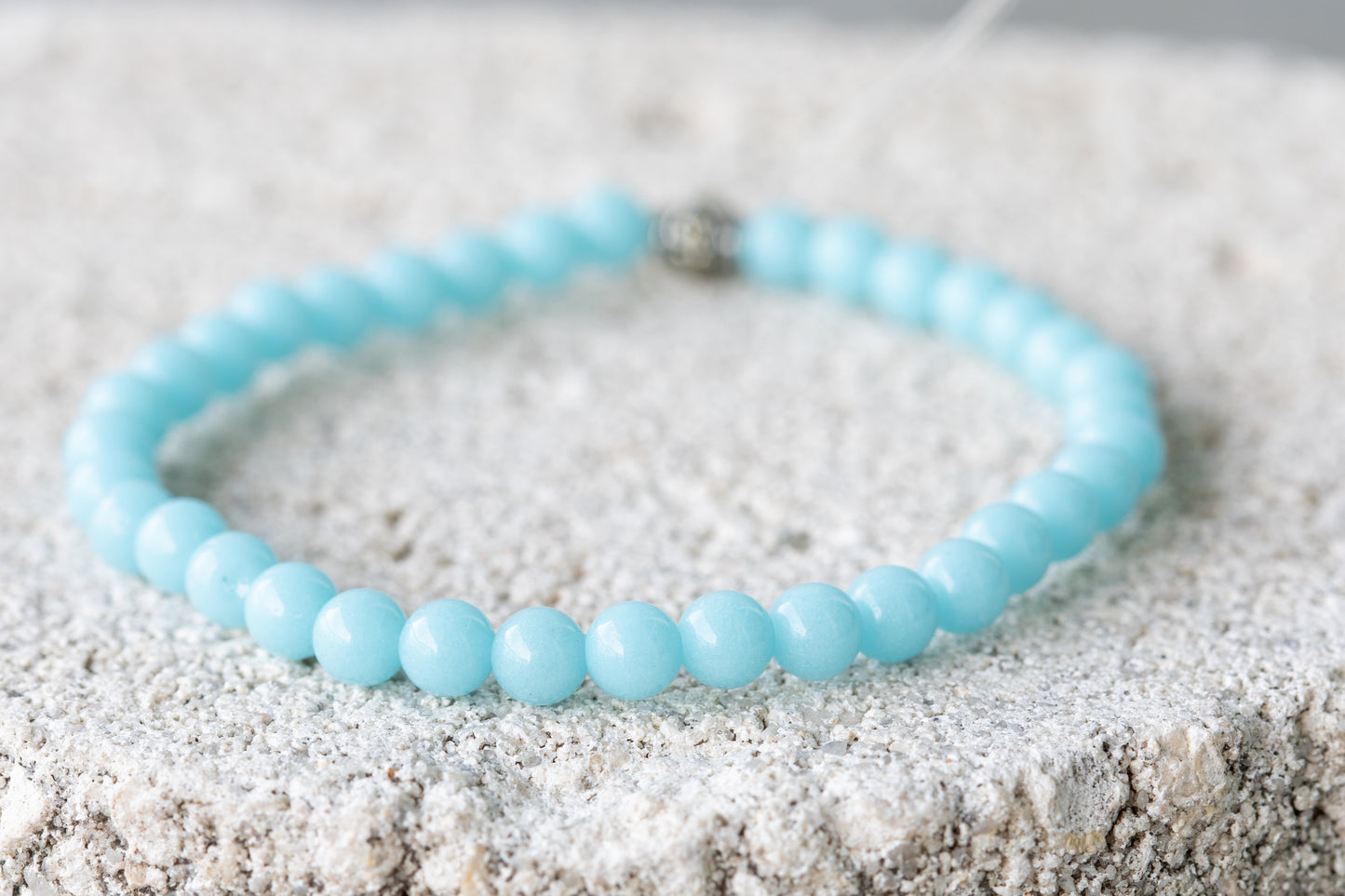 Glow-in-the-Dark Aragonite & Quartz Gemstone Crystal Bracelet